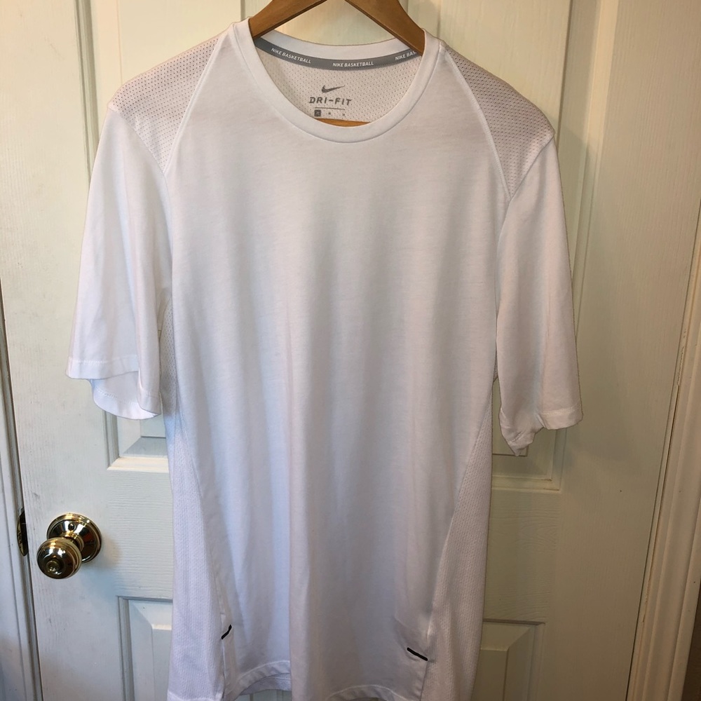 Nike T-shirt